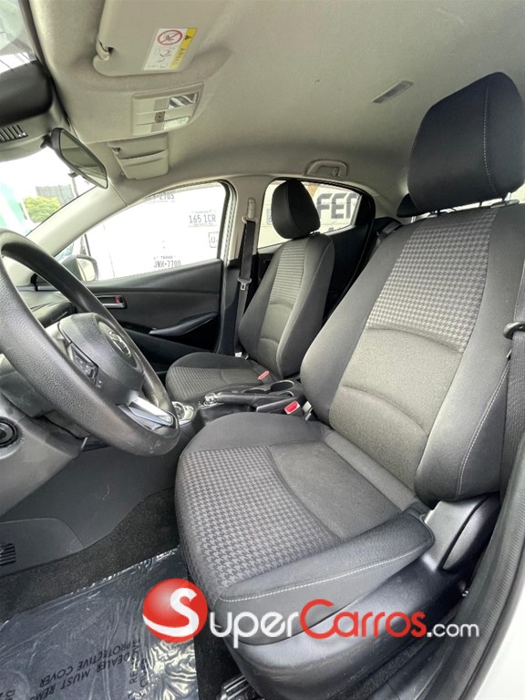 2019 Mazda Demio — foto 4 / 12