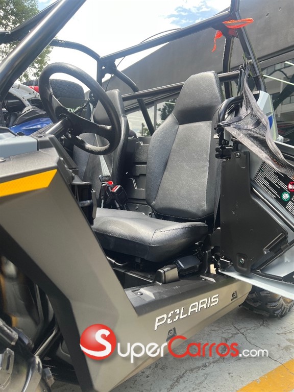 2025 Polaris RZR — foto 6 / 7