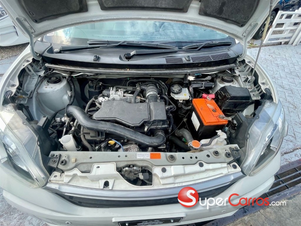 2019 Daihatsu Boon — foto 11 / 12