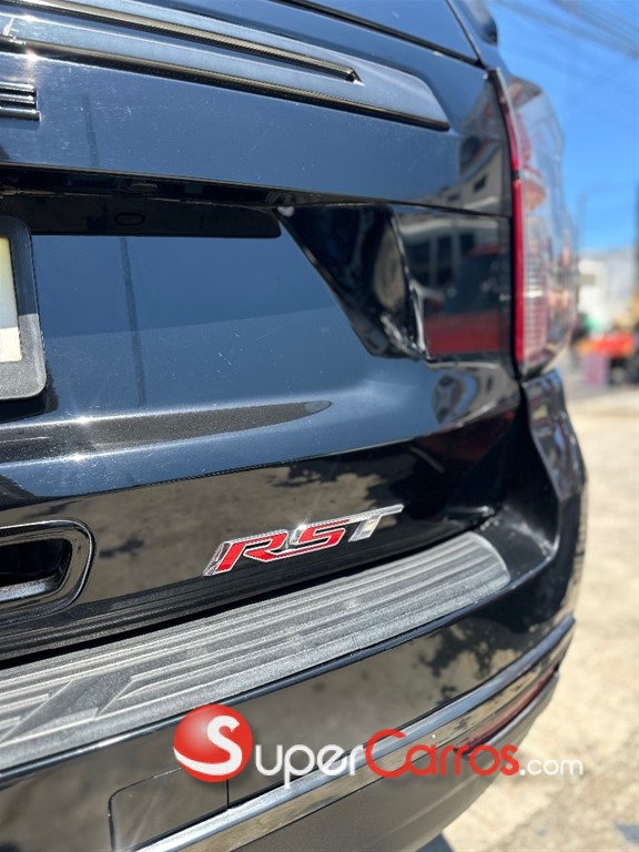 2022 Chevrolet Tahoe RST — foto 4 / 12