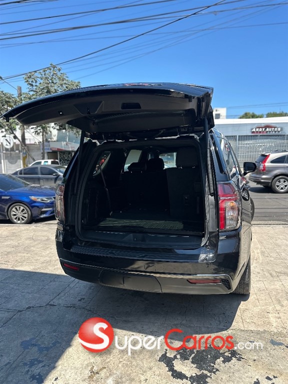 2022 Chevrolet Tahoe RST — foto 6 / 12