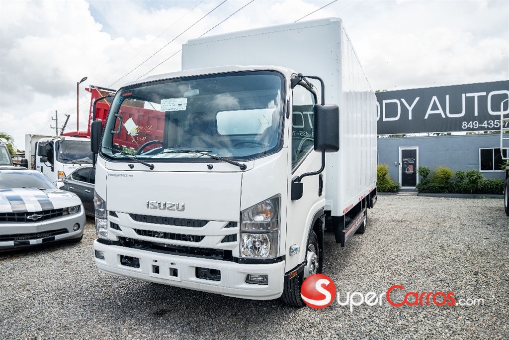 2025 Isuzu REWARD