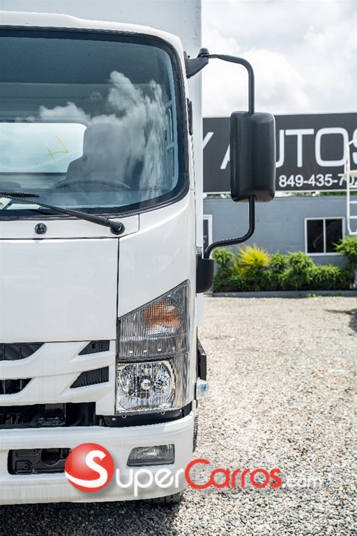 2025 Isuzu REWARD — foto 4 / 12