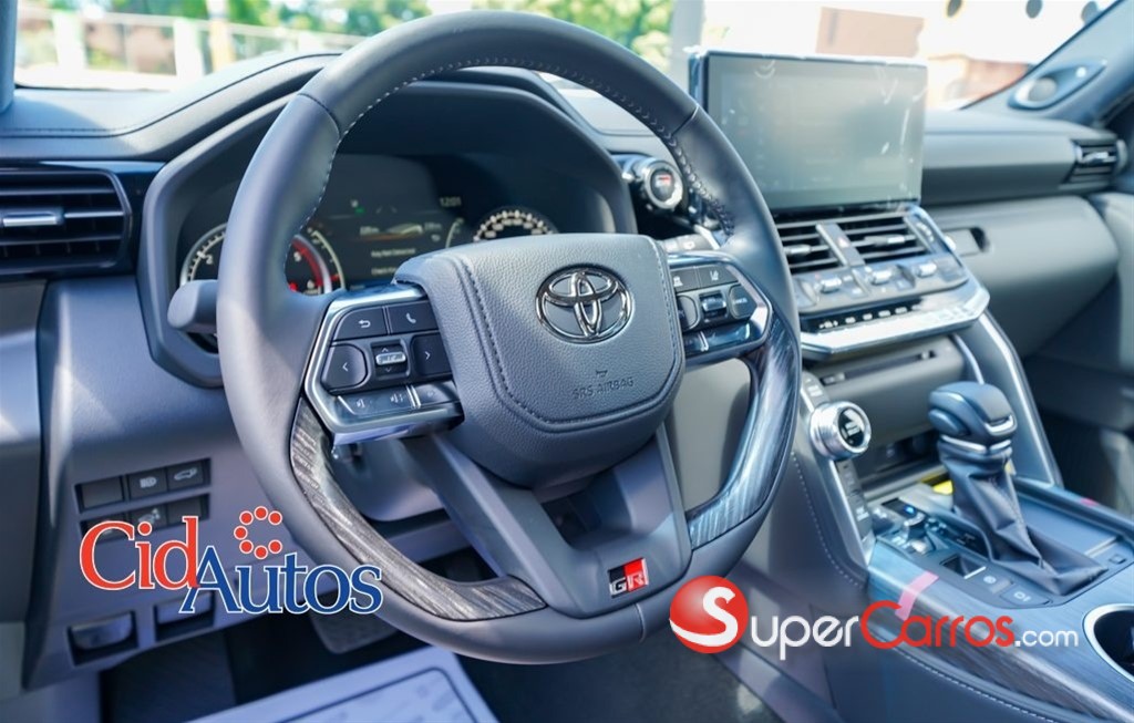 2026 Toyota Land Cruiser GR SPORT — foto 6 / 10