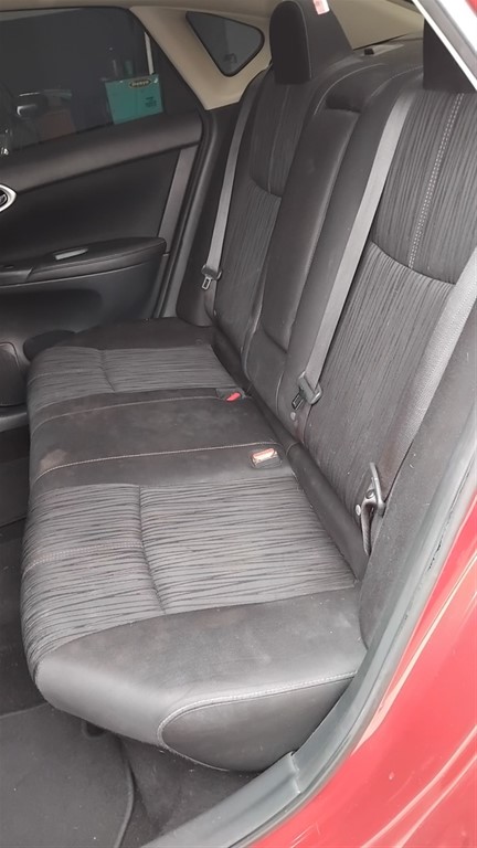 2016 Nissan Sentra SV — foto 7 / 12