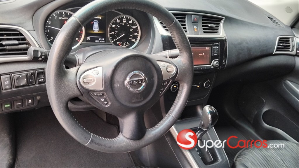 2016 Nissan Sentra SV — foto 10 / 12