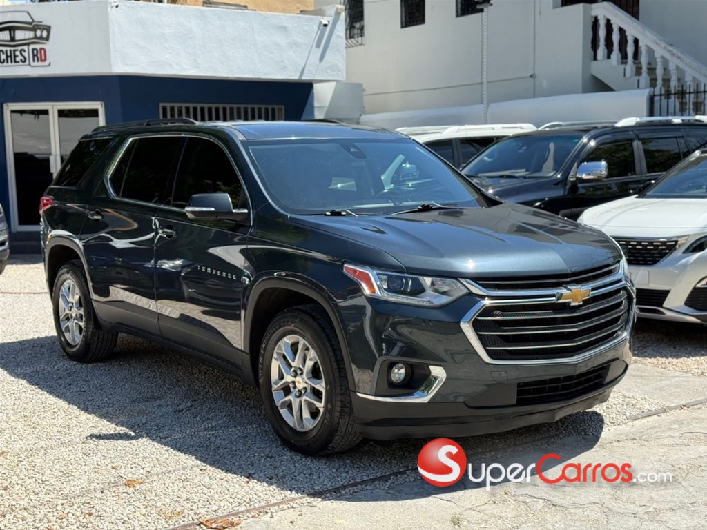 2021 Chevrolet Traverse LT — foto 3 / 12
