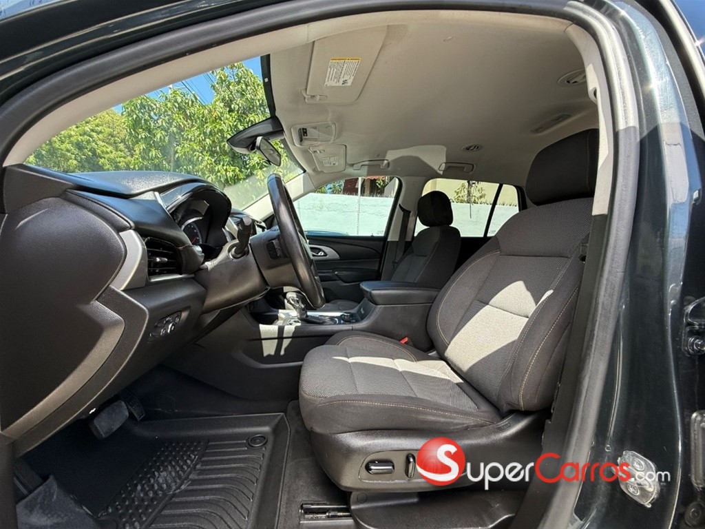2021 Chevrolet Traverse LT — foto 6 / 12