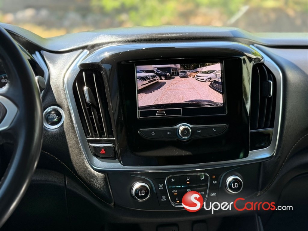 2021 Chevrolet Traverse LT — foto 10 / 12