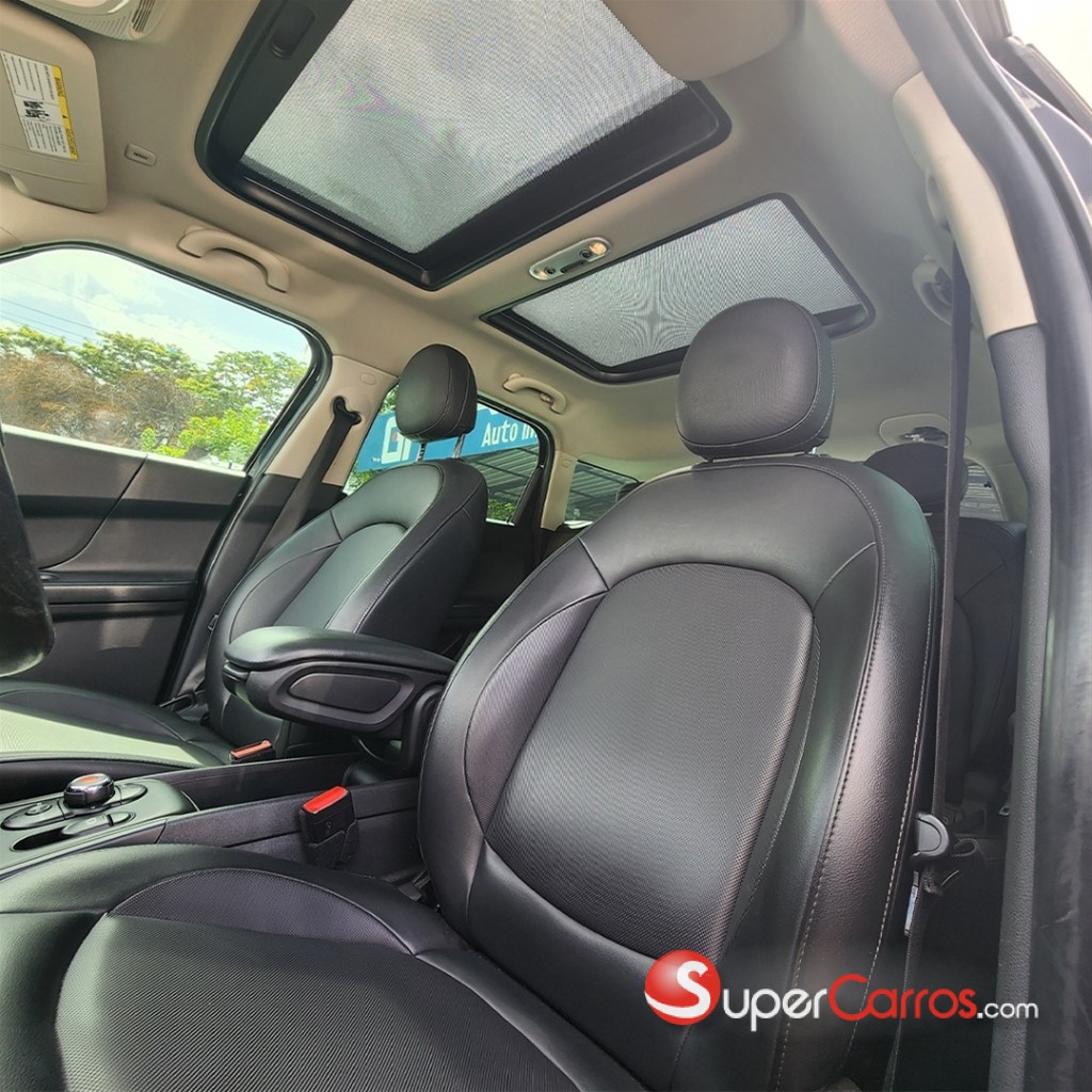 2019 Mini Cooper Countryman — foto 7 / 12