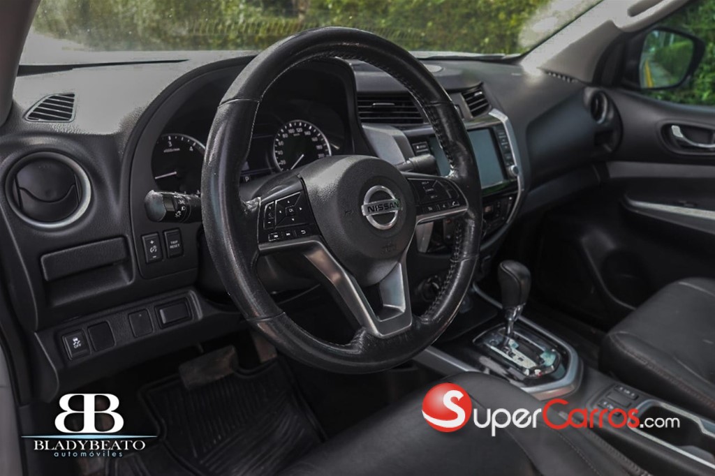 2022 Nissan Frontier LE — foto 3 / 10