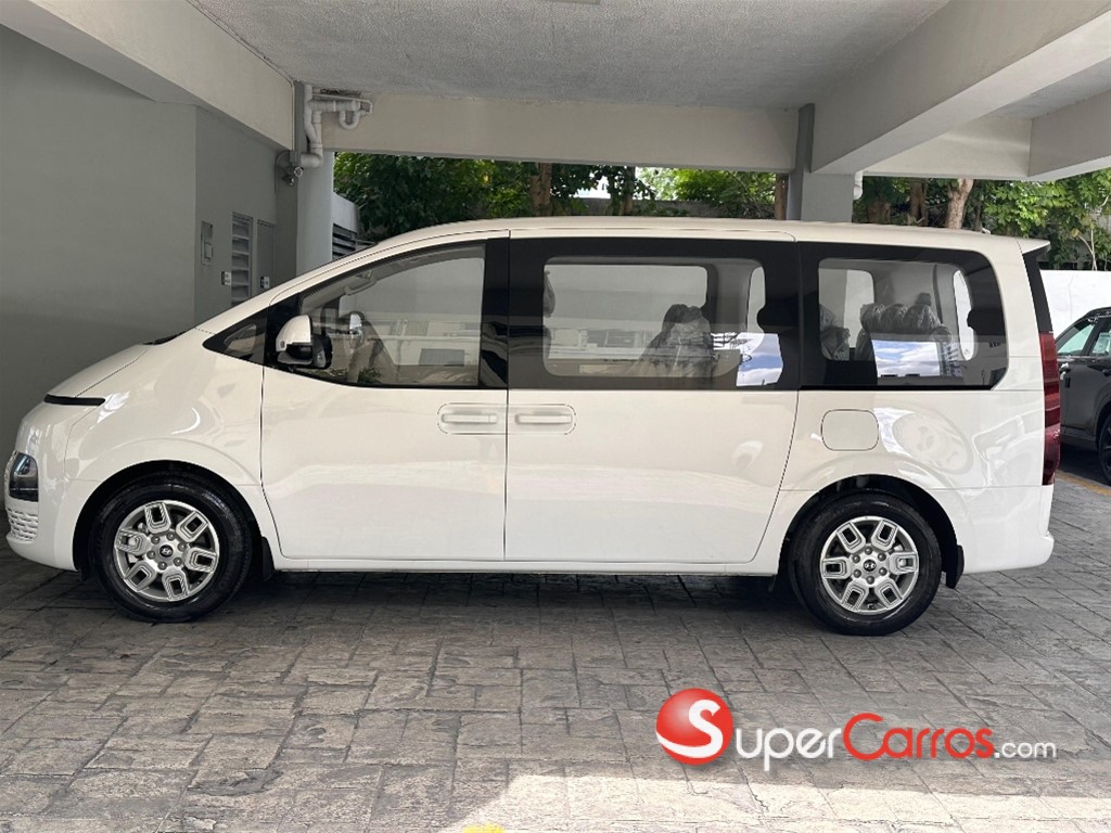 2026 Hyundai Staria — foto 5 / 12
