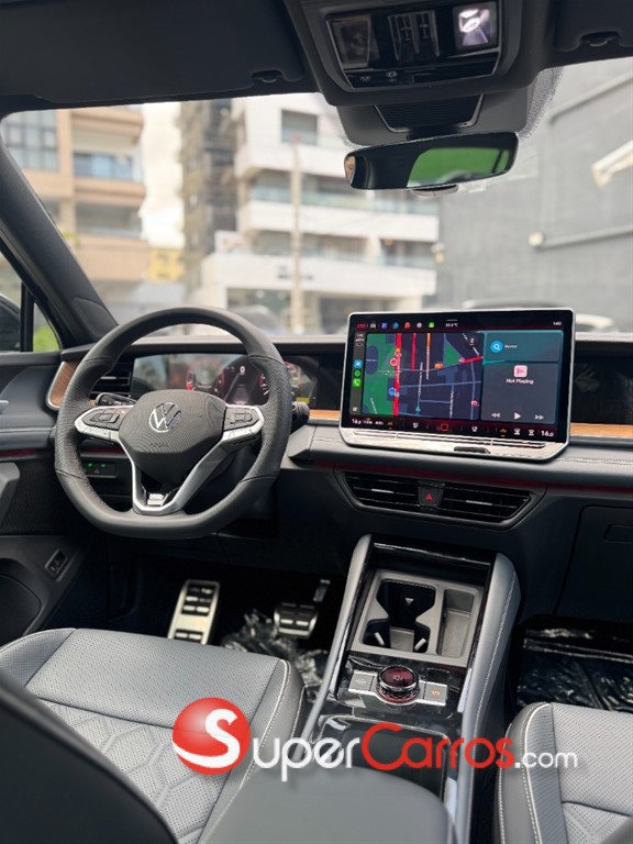 2026 Volkswagen Tiguan R Design — foto 5 / 7