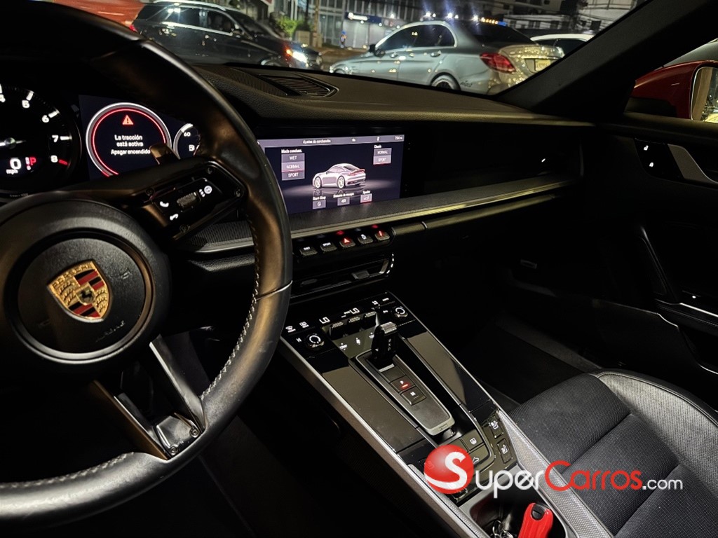 2020 Porsche 911 Carrera S — foto 8 / 10