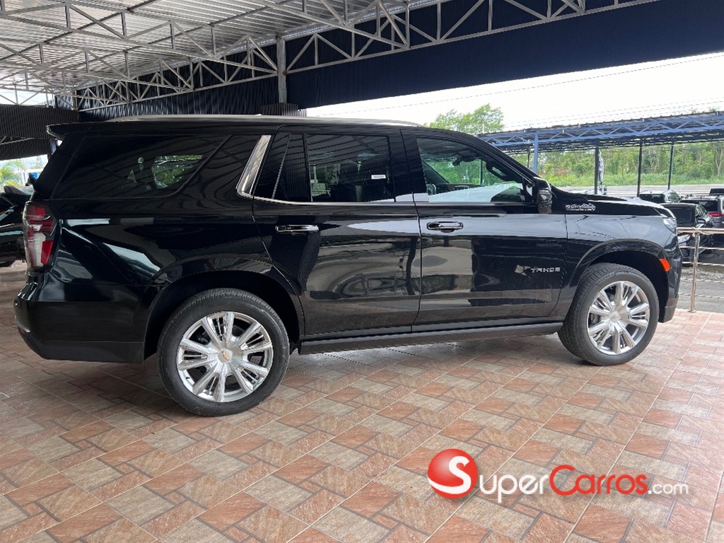 2023 Chevrolet Tahoe Highcountry Duramax — foto 2 / 12