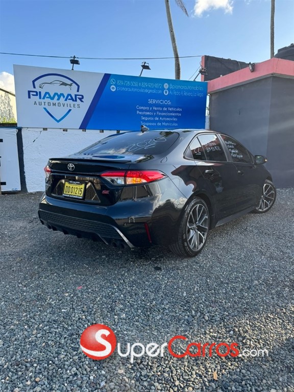 2020 Toyota Corolla SE — foto 4 / 11
