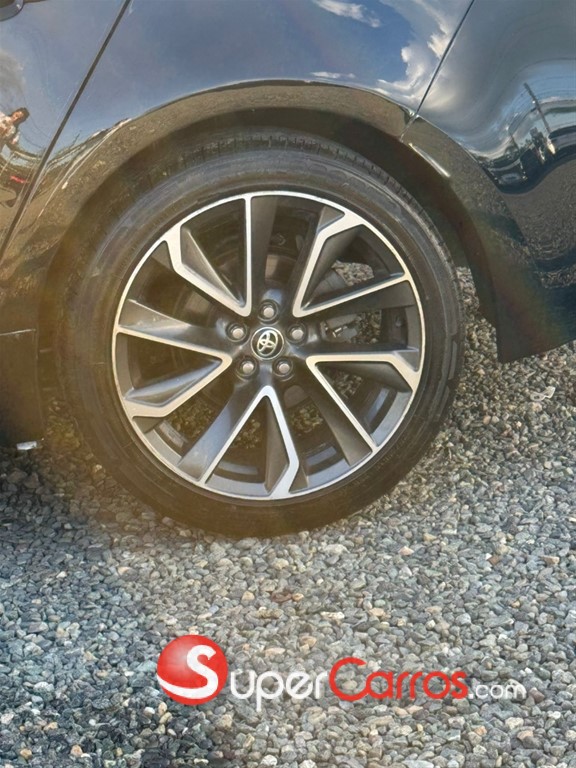 2020 Toyota Corolla SE — foto 5 / 11
