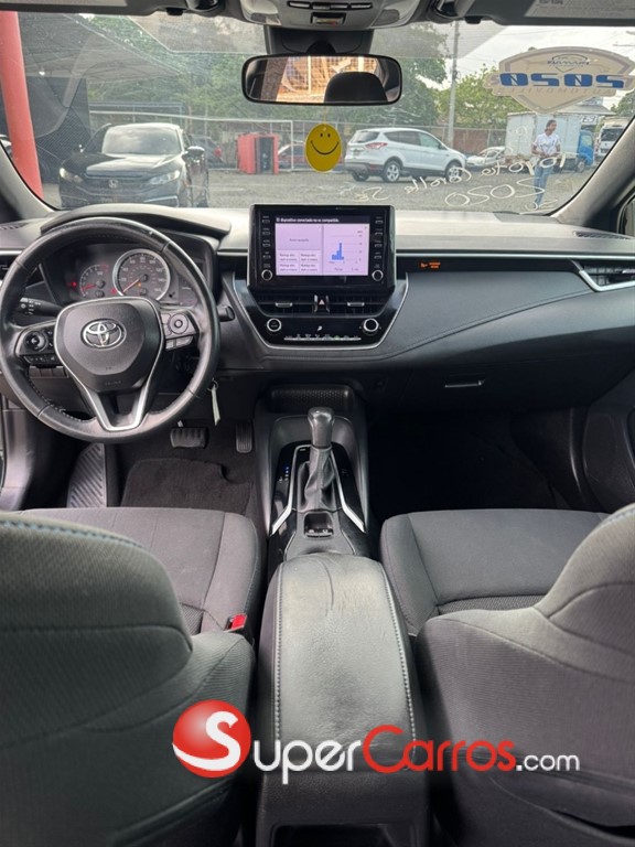 2020 Toyota Corolla SE — foto 9 / 11