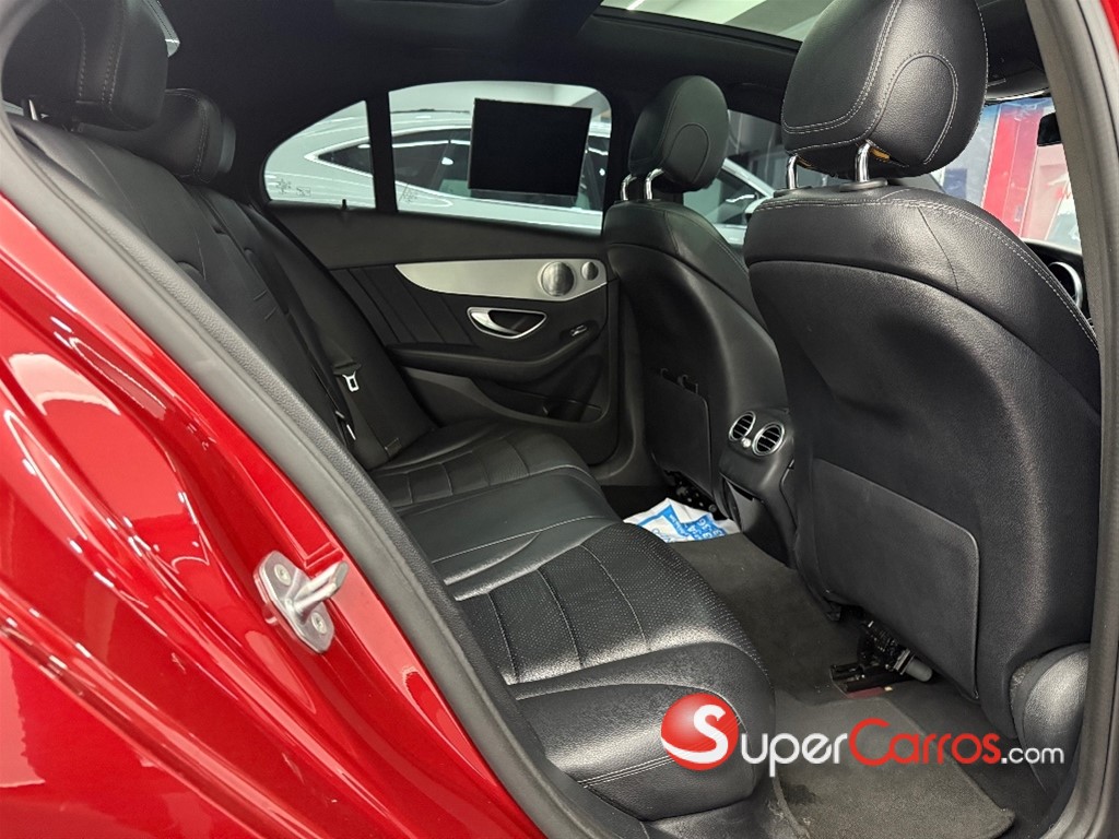 2019 Mercedes-Benz Clase C 300 AMG — foto 6 / 9