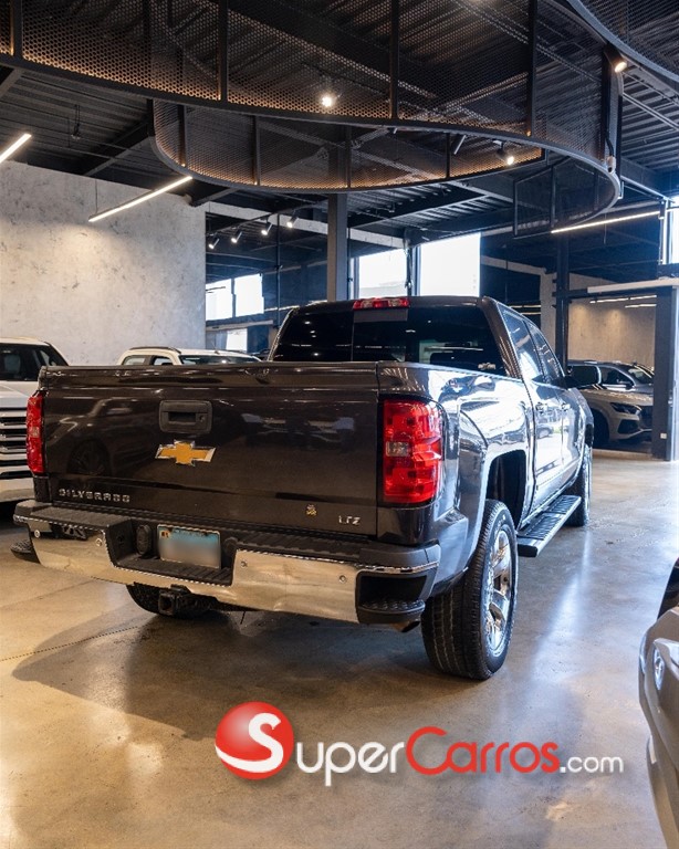 2014 Chevrolet Silverado LTZ — foto 6 / 12