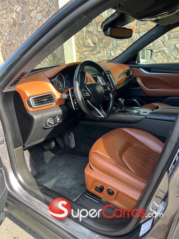 2018 Maserati Levante — foto 7 / 10
