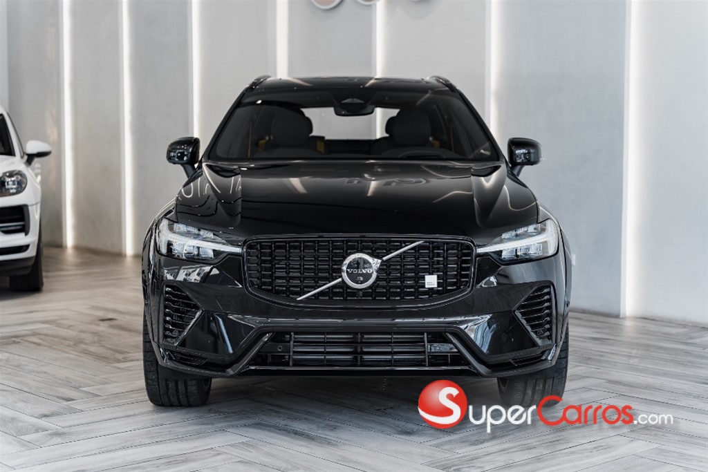 2025 Volvo XC60 Polestar — foto 2 / 12