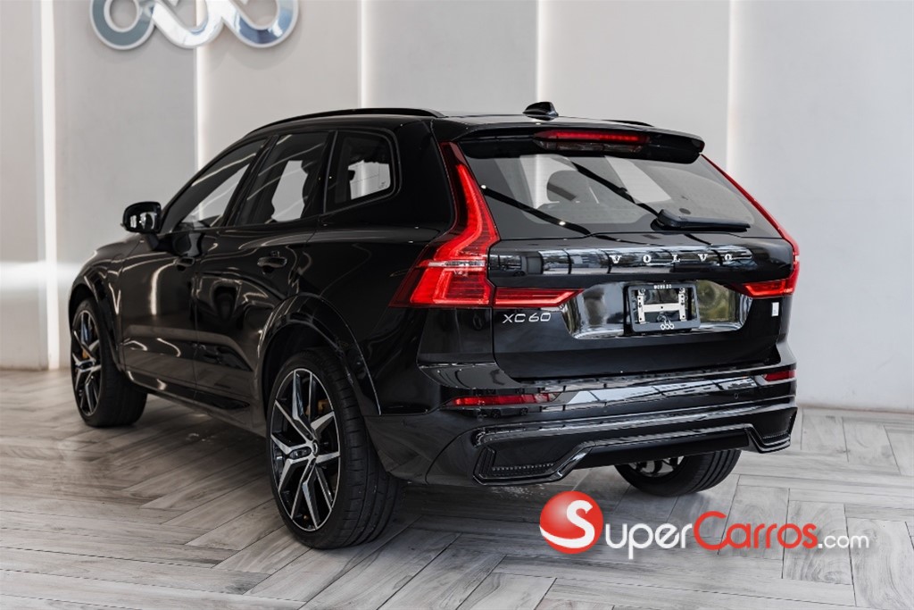 2025 Volvo XC60 Polestar — foto 5 / 12