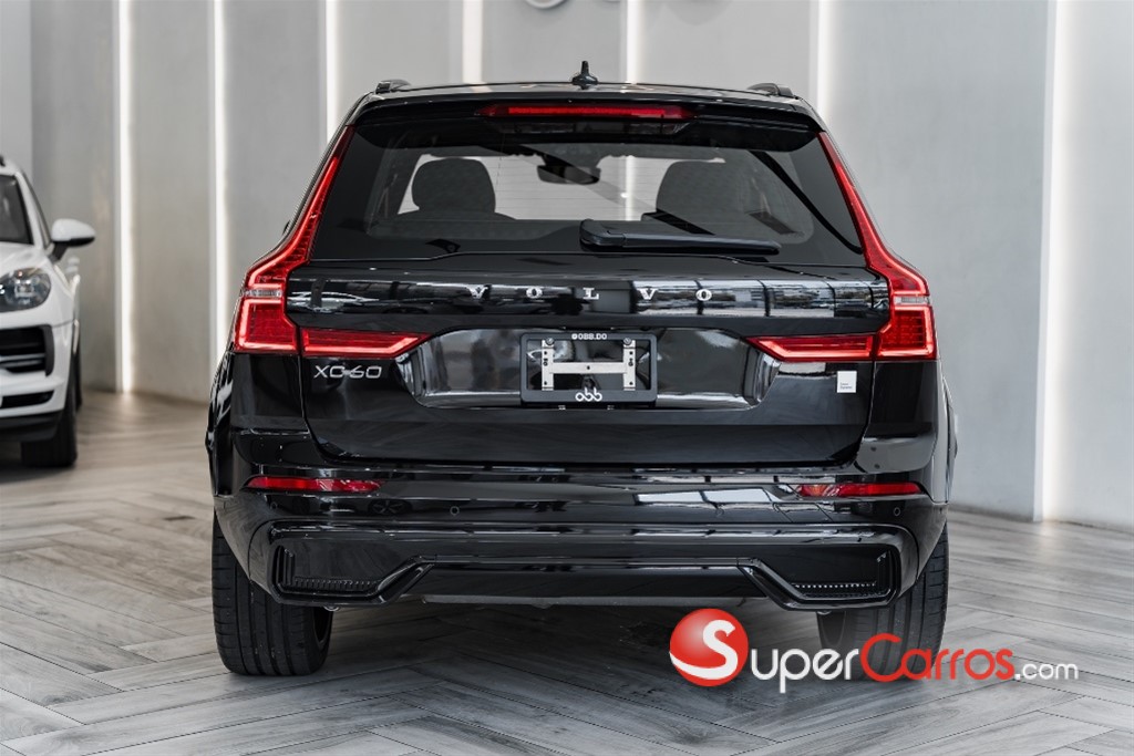 2025 Volvo XC60 Polestar — foto 6 / 12