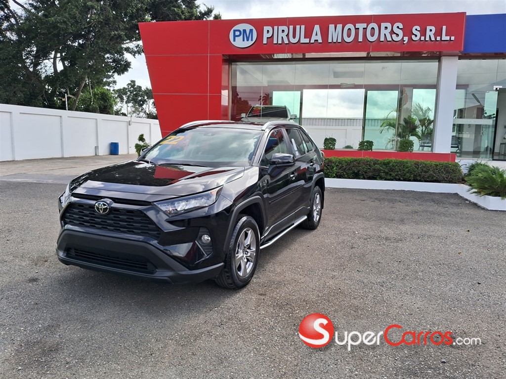 2022 Toyota RAV4 LE