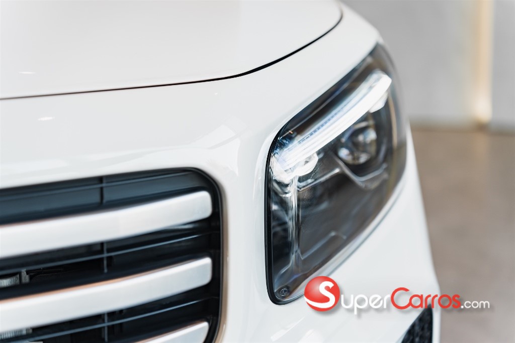 2025 Mercedes-Benz Clase GLB 200 — foto 3 / 12