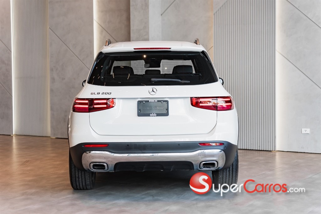 2025 Mercedes-Benz Clase GLB 200 — foto 5 / 12