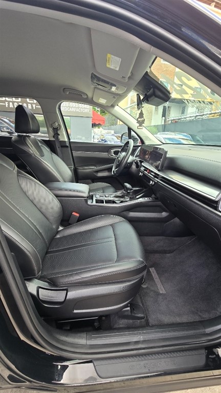 2024 Kia Sorento S — foto 11 / 12