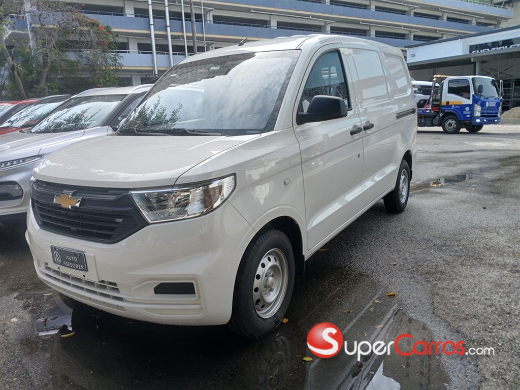 2025 Chevrolet N400 Cargo