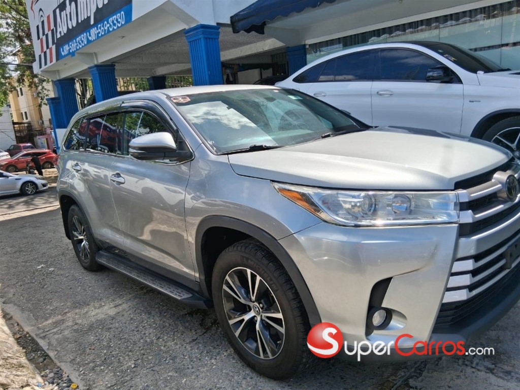 2019 Toyota Highlander LE Plus