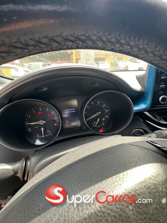 2019 Toyota C-HR — foto 9 / 9