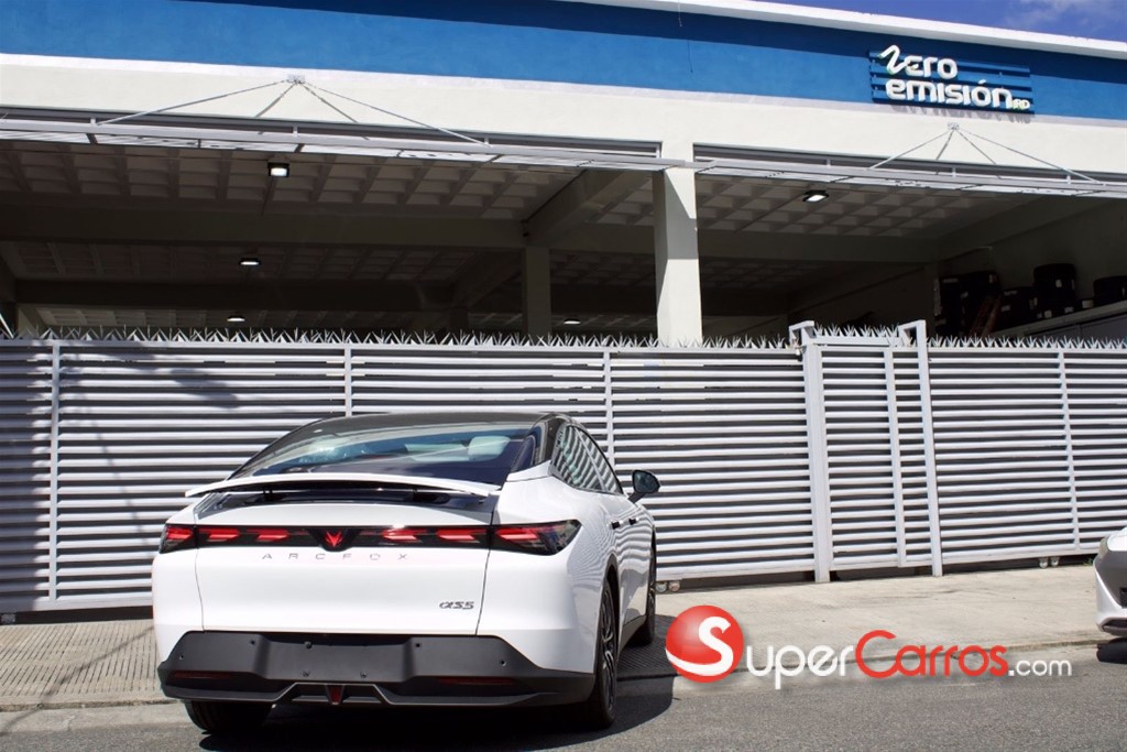 2024 Arcfox Alpha S5 — foto 7 / 7
