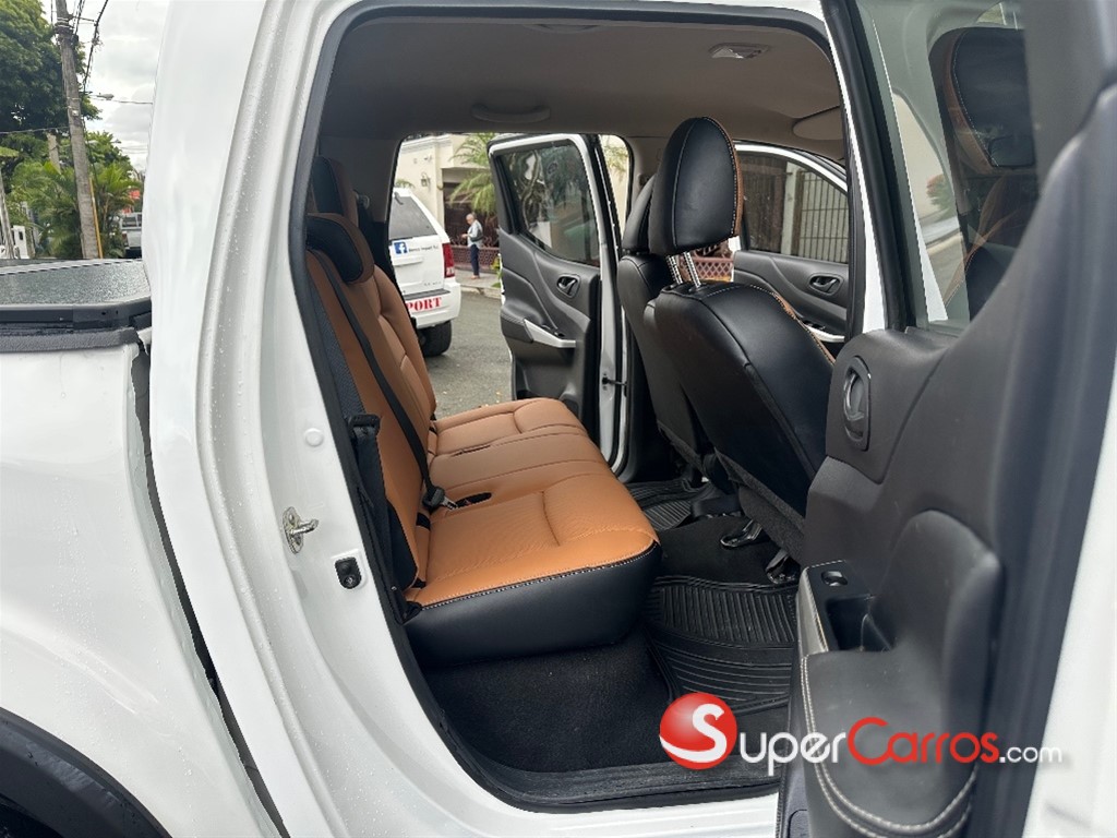 2021 Nissan Frontier — foto 4 / 12