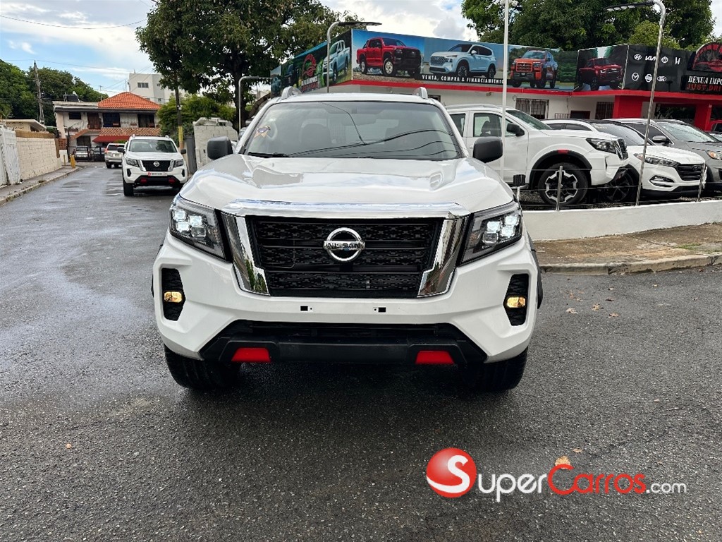 2021 Nissan Frontier — foto 7 / 12