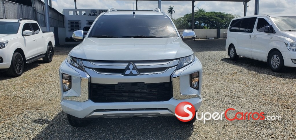 2022 Mitsubishi Motors L 200 Sportero — foto 10 / 11