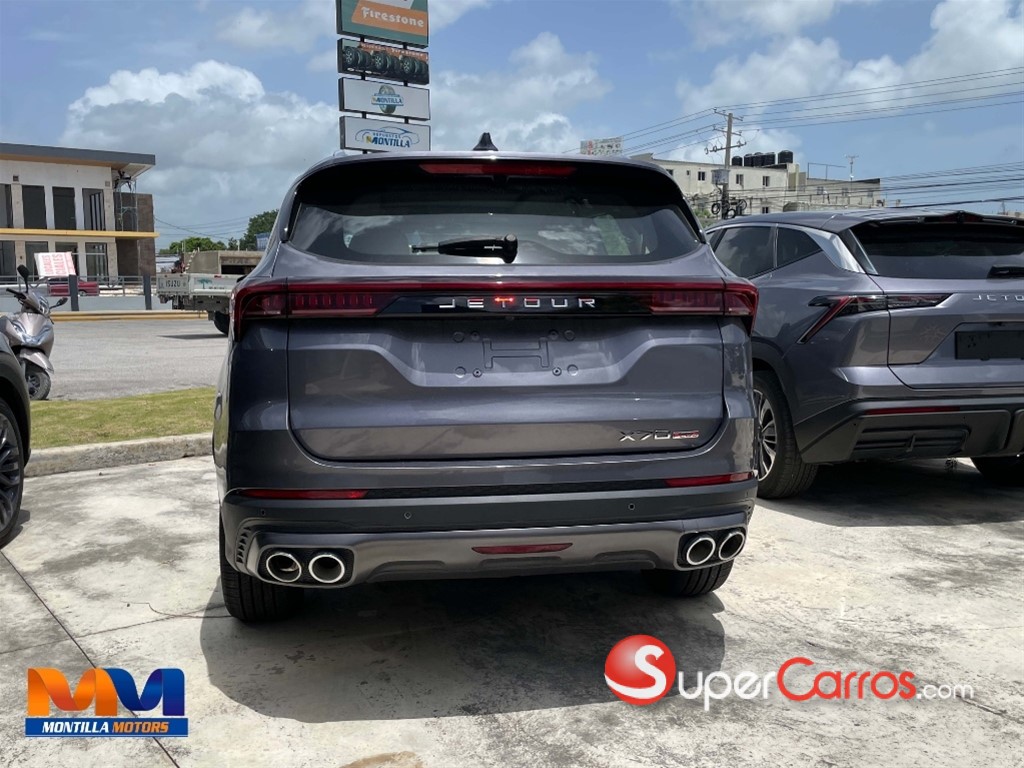 2025 Jetour X70 PLUS — foto 2 / 8