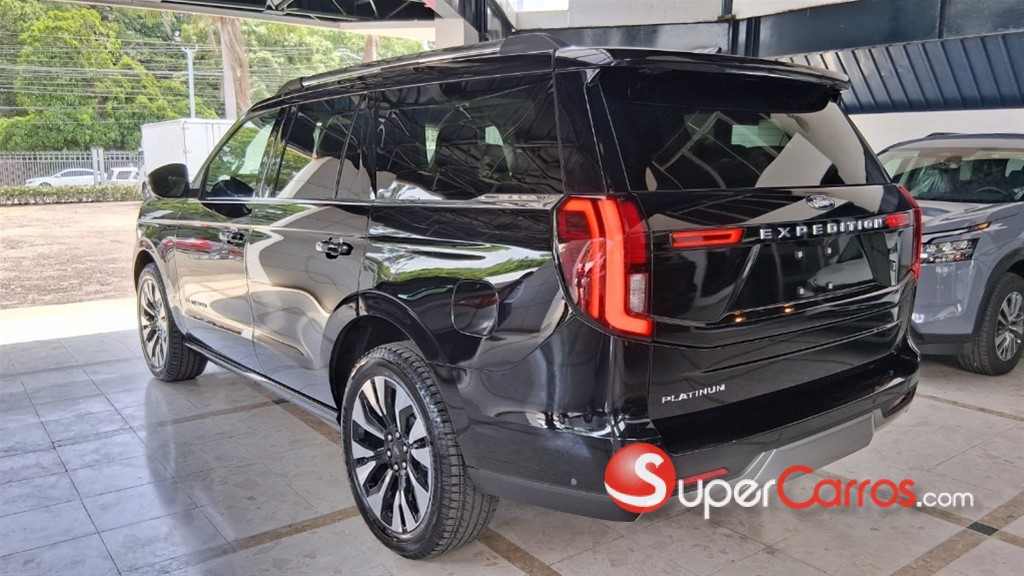 2025 Ford Expedition Platinum — foto 4 / 11