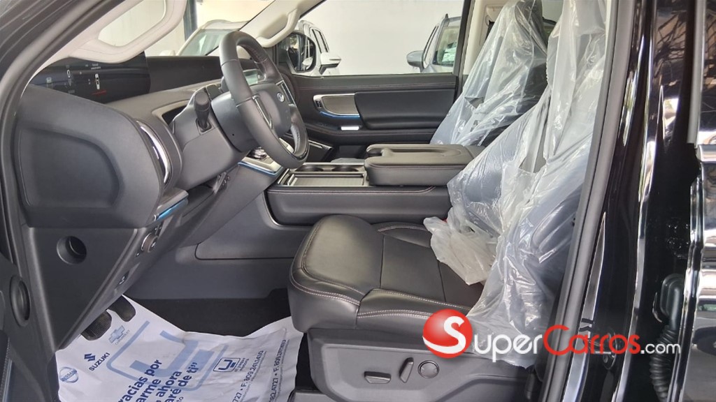 2025 Ford Expedition Platinum — foto 8 / 11