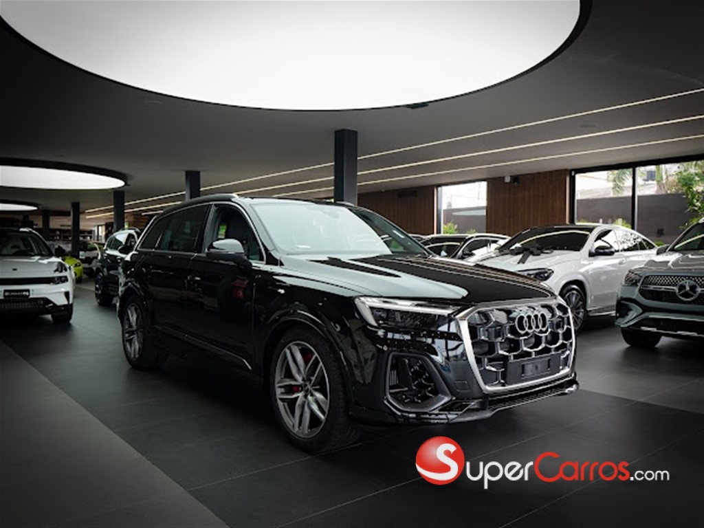 2025 Audi Q7 Prestige S-Line — foto 2 / 11