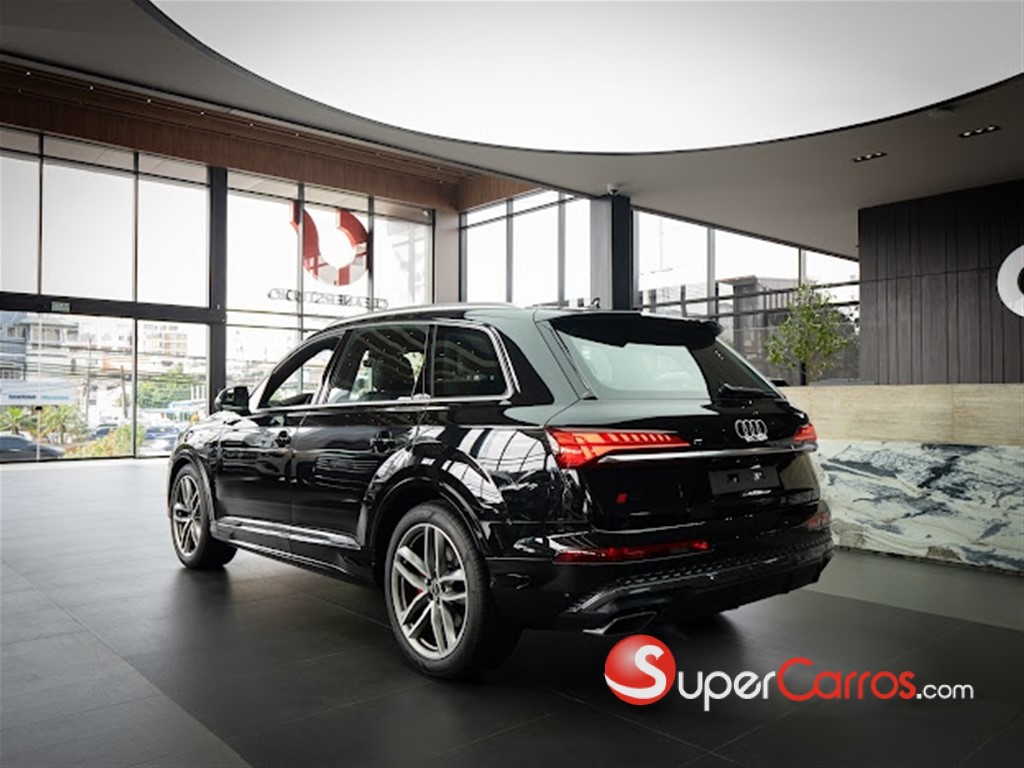 2025 Audi Q7 Prestige S-Line — foto 4 / 11