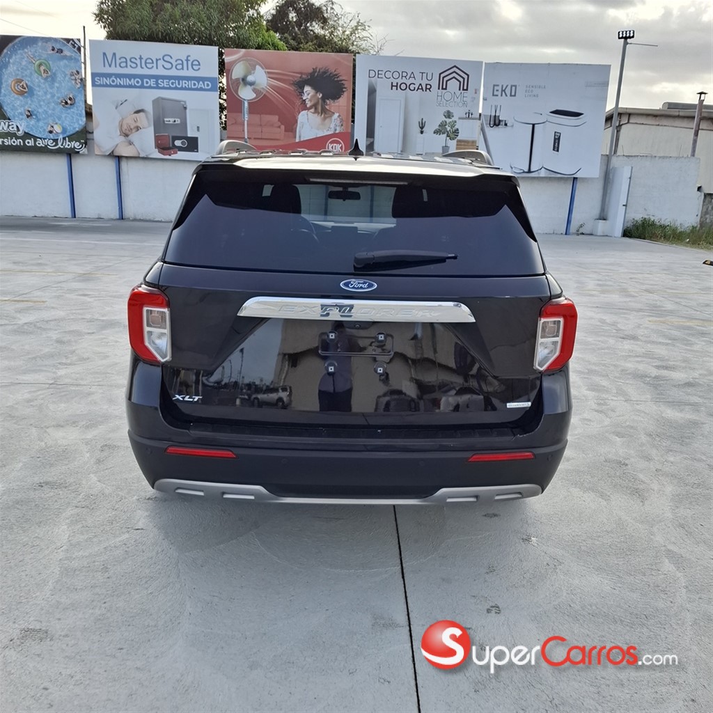 2020 Ford Explorer XLT — foto 7 / 11