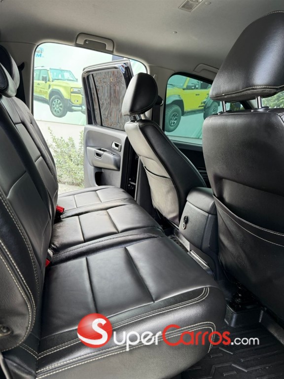 2022 Volkswagen Amarok — foto 8 / 10