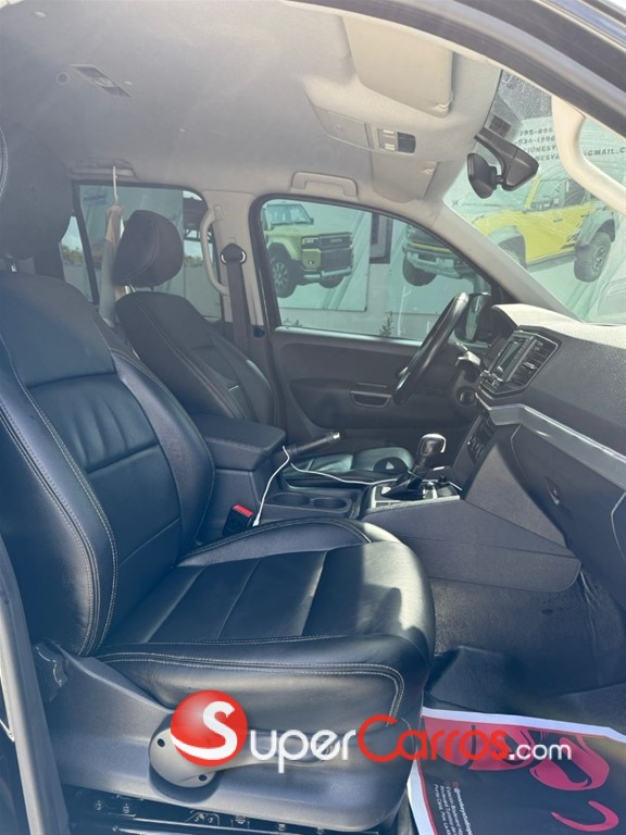 2022 Volkswagen Amarok — foto 9 / 10