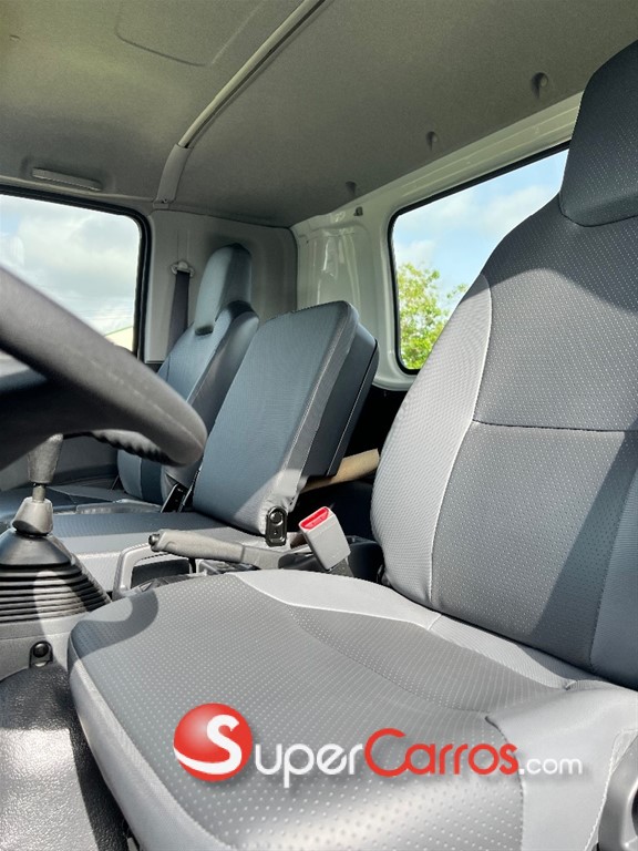 2026 Isuzu FTR 21 Pies — foto 10 / 12