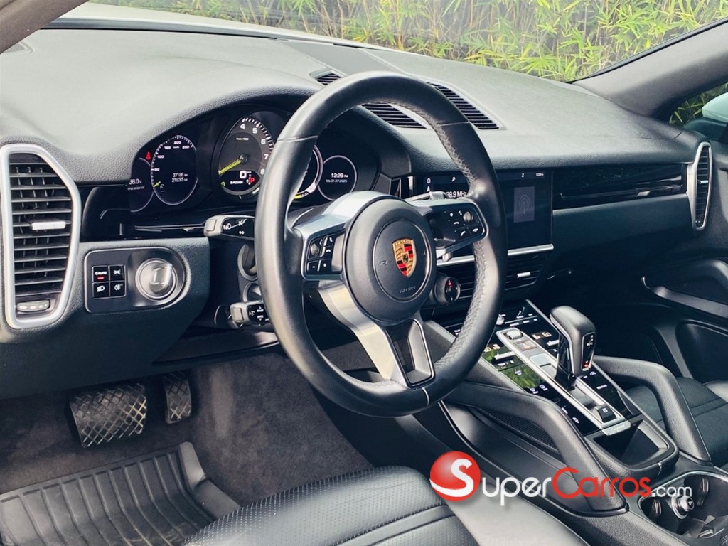 2019 Porsche Cayenne E-Hybrid — foto 6 / 12
