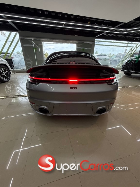 2020 Porsche 911 Carrera — foto 5 / 12